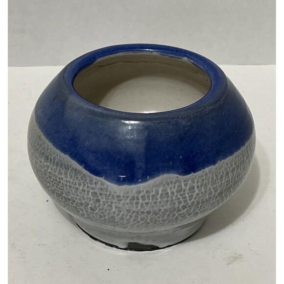 Beautiful Studio Pottery Pot Planter Vase Blue Crackle Glaze Beach Signed VM - Picture 1 of 7
